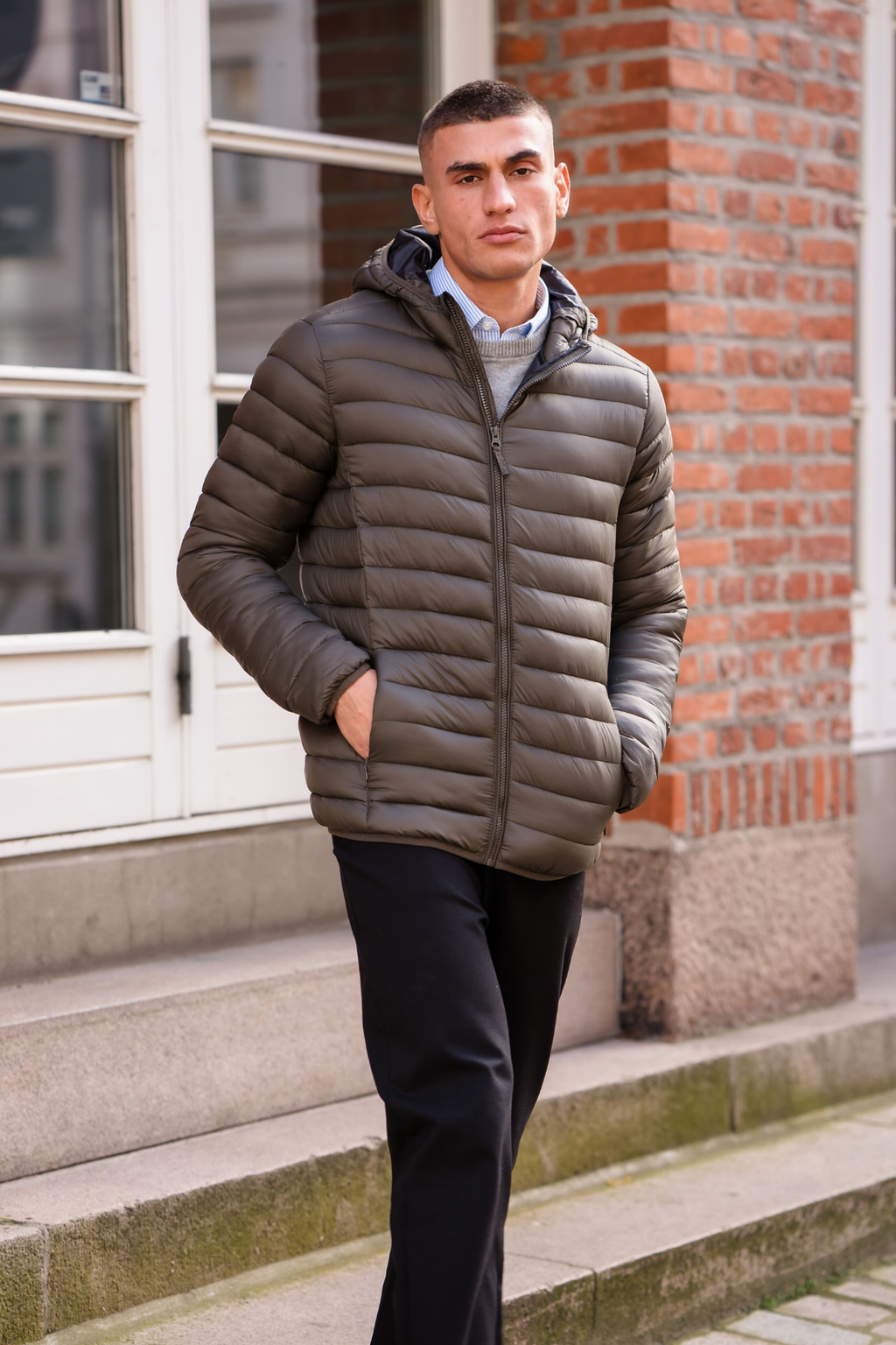 Hooded Light Puffer Jacka - Oliv