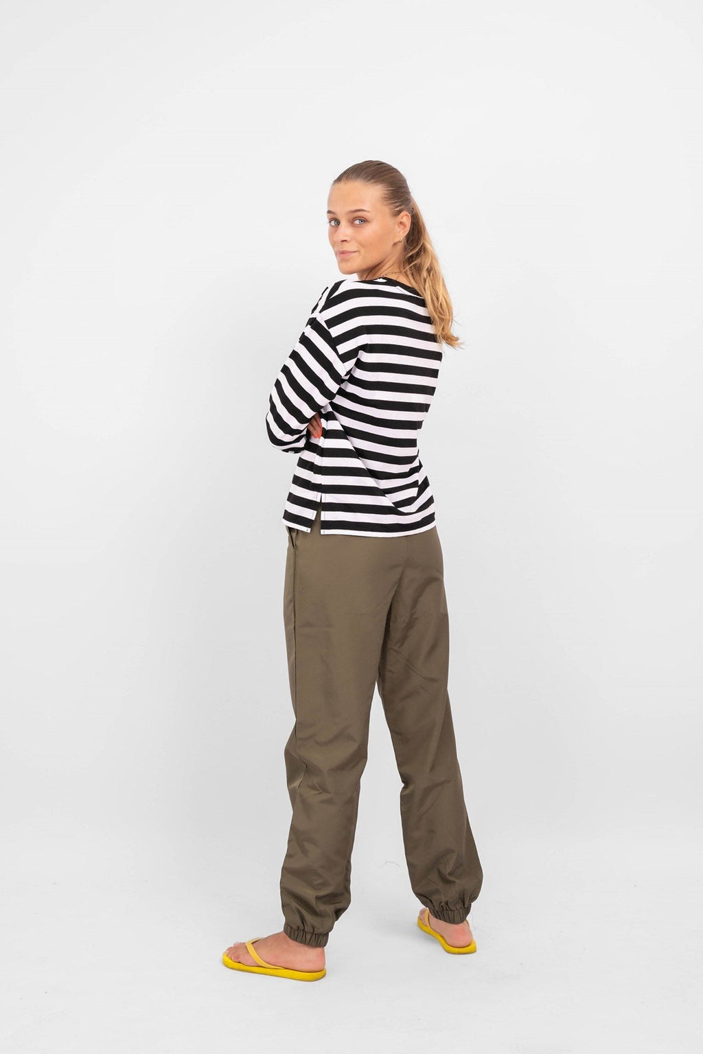 Nelli Långärmad  Tröja - Svart