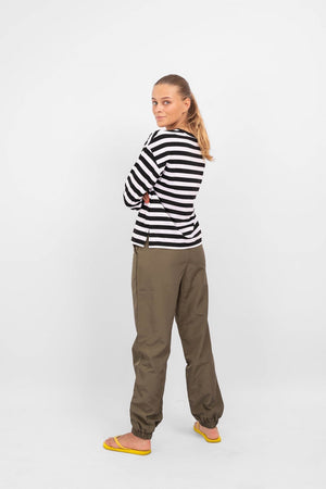 Nelli Långärmad  Tröja - Svart