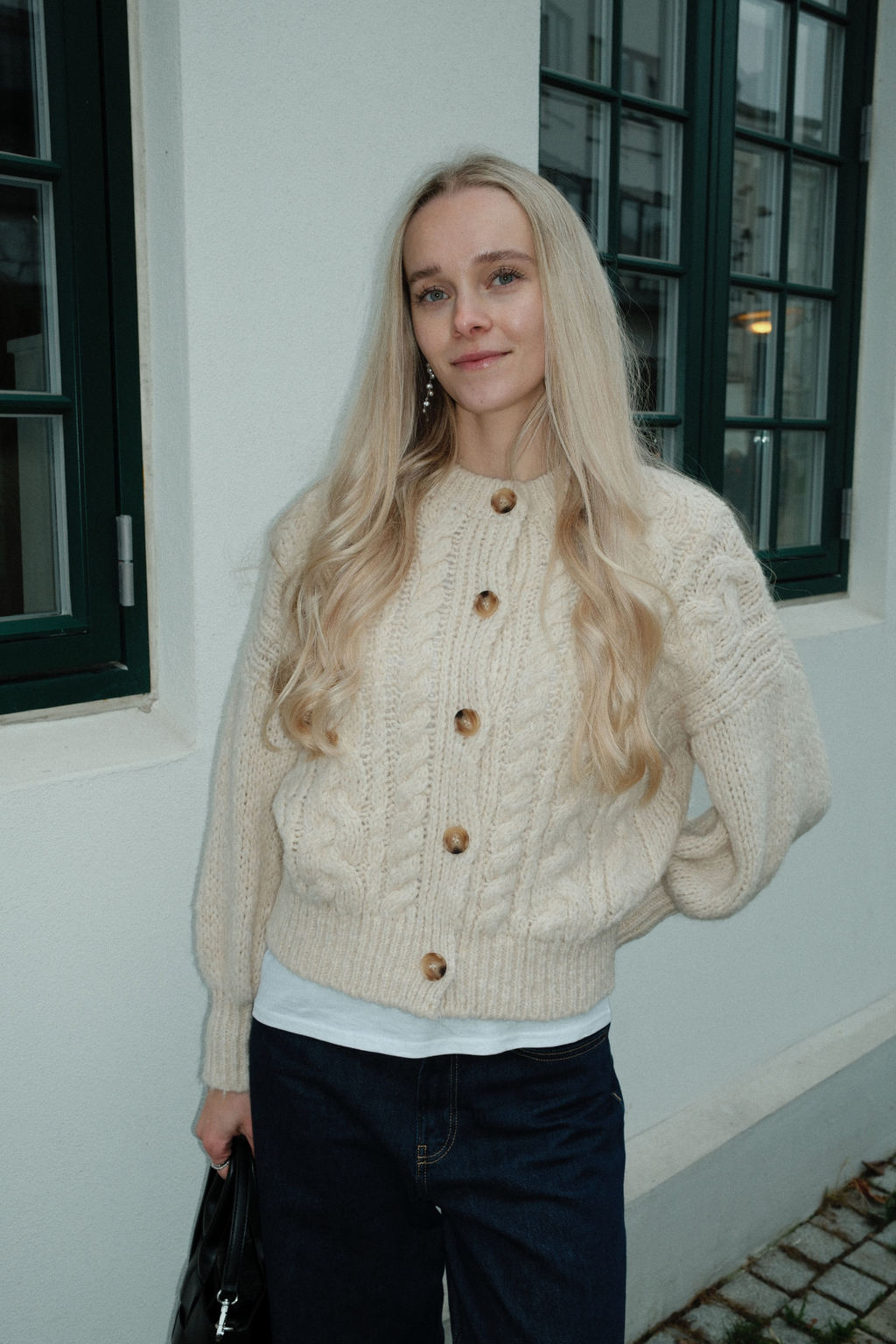 Botton Knit - Off White