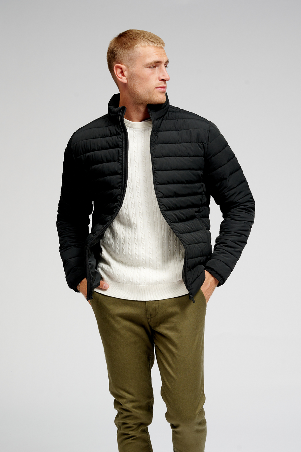 Light Puffer Jacket - Svart
