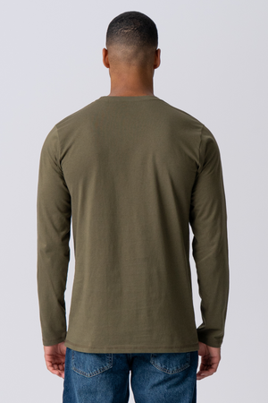 Basic Långärmad  Tee - Armygrön