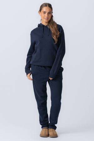 Essentiella Sweatpants - Navy