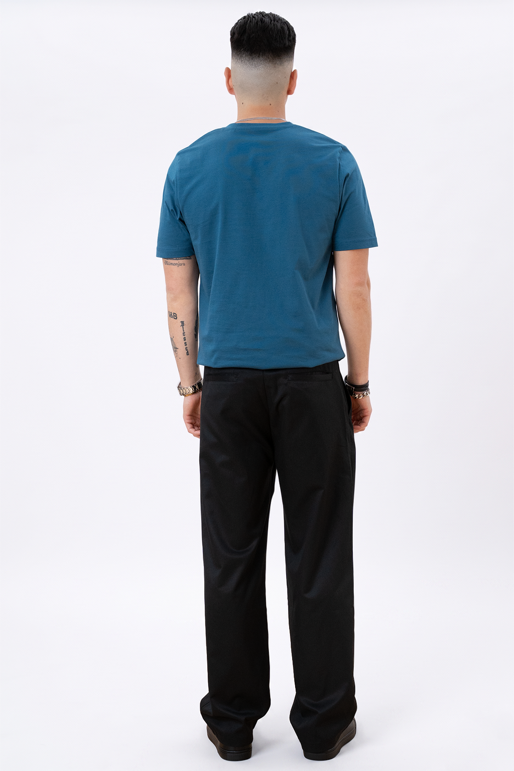 Basic V-neck Tee - Petroleumsblå