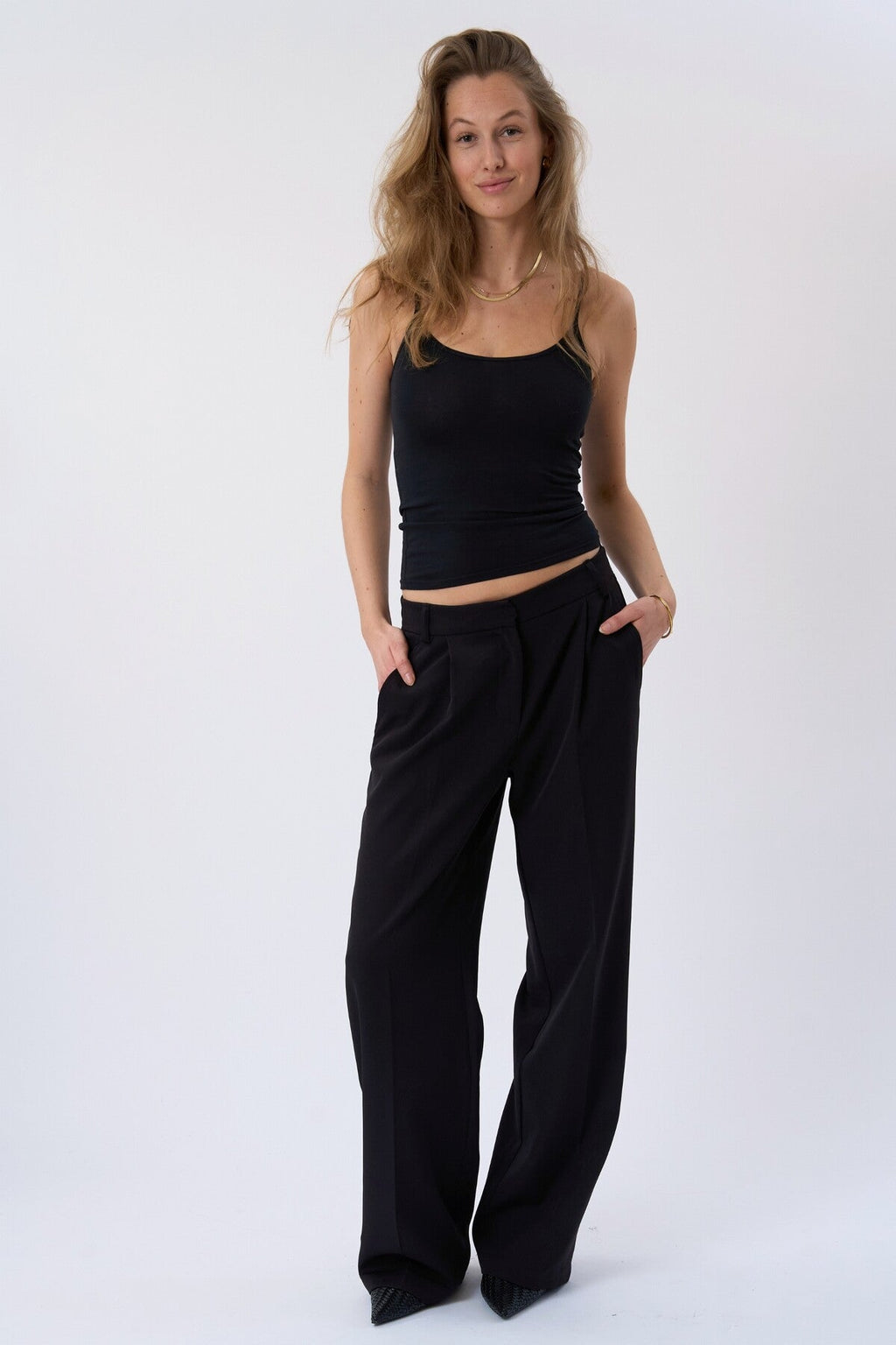 Mila Wide Pants - Svart
