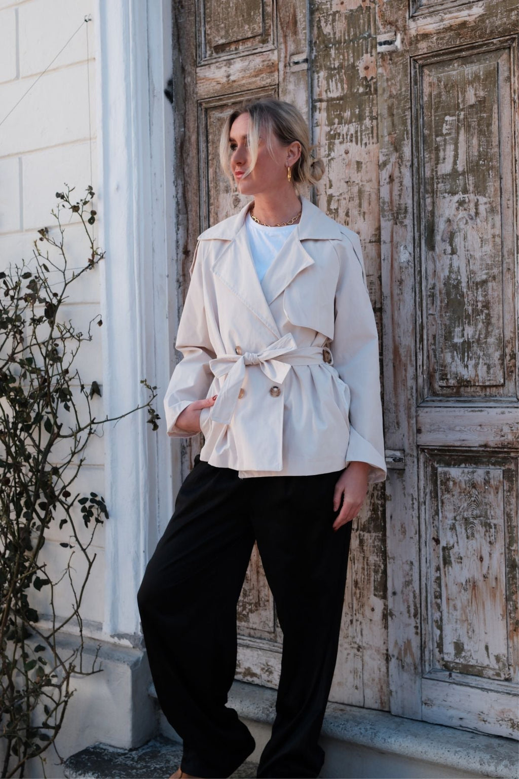 Sia Short Trenchcoat - Off-white