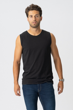 Sleeveless Tee - Svart