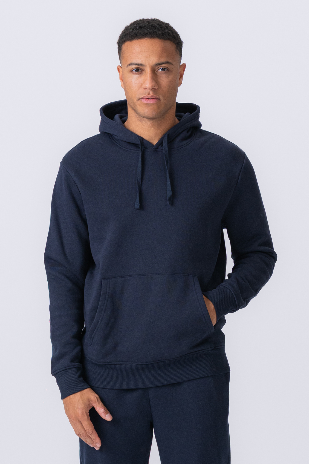 Essential Hoodie - Marinblå
