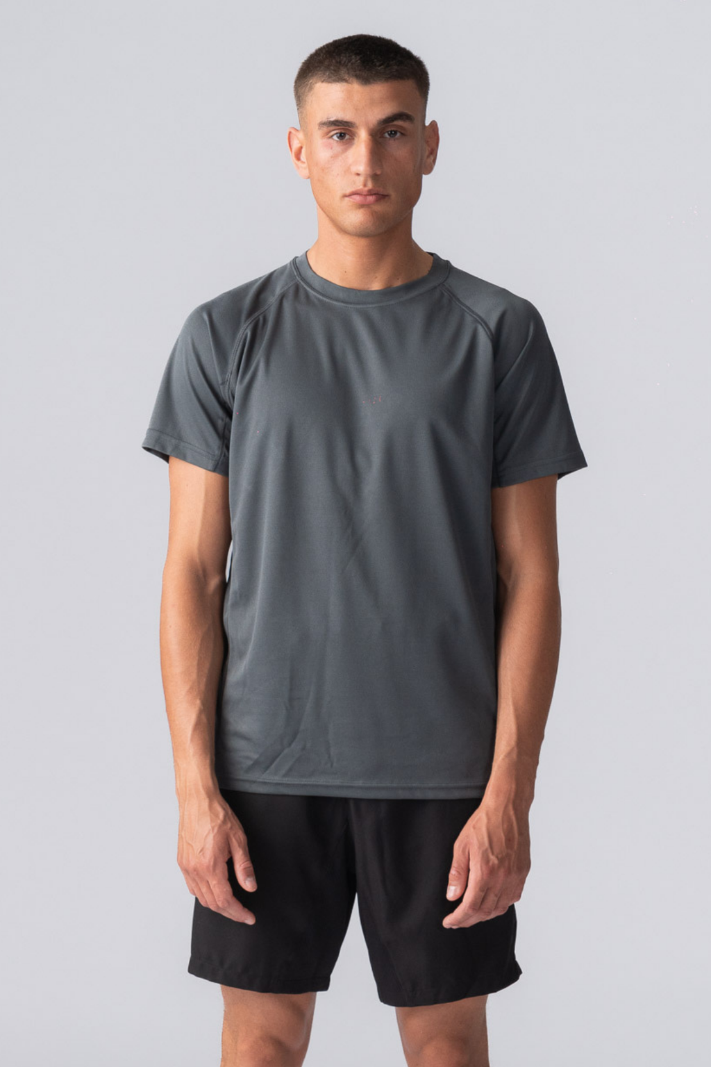 Gym Tee - Mörkgrå