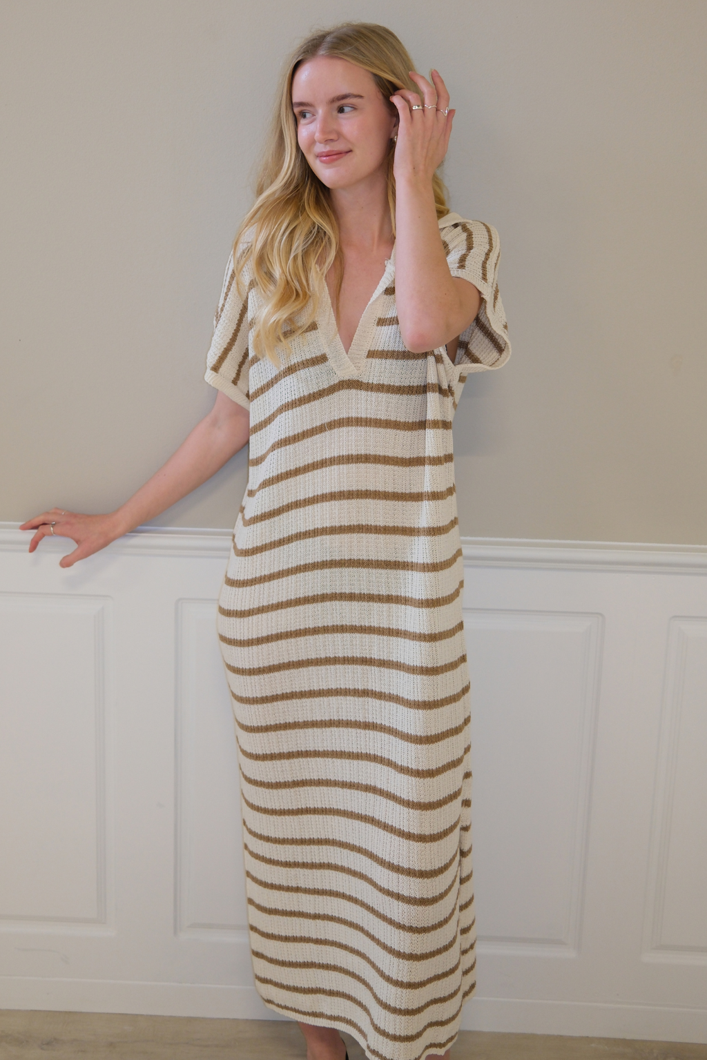 Victoria klänning - Vit/beige