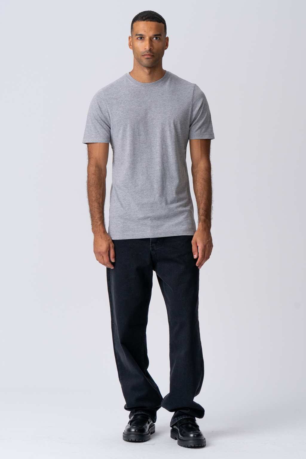 Basic Tee - Grå