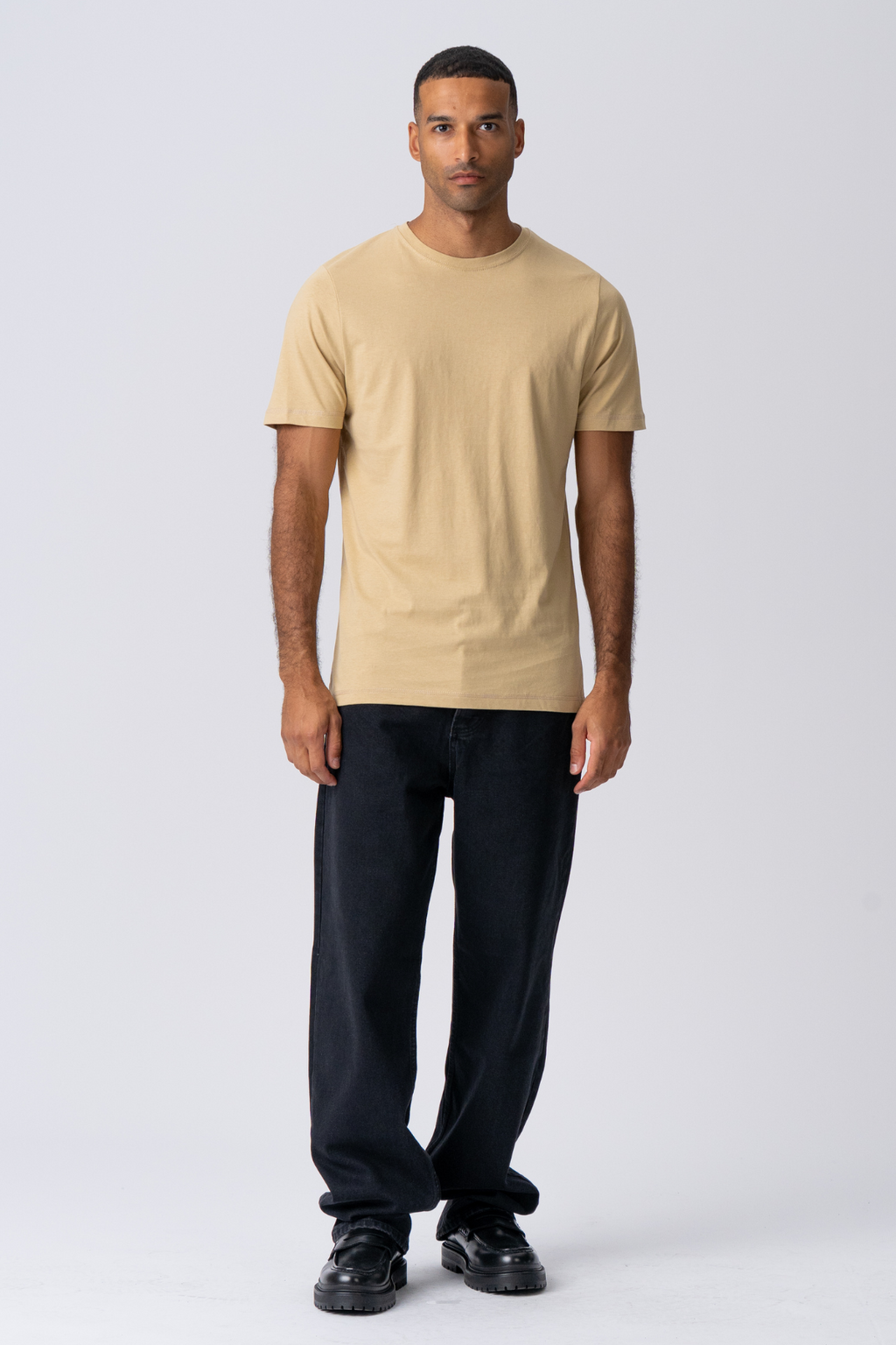 Basic Tee - Beige
