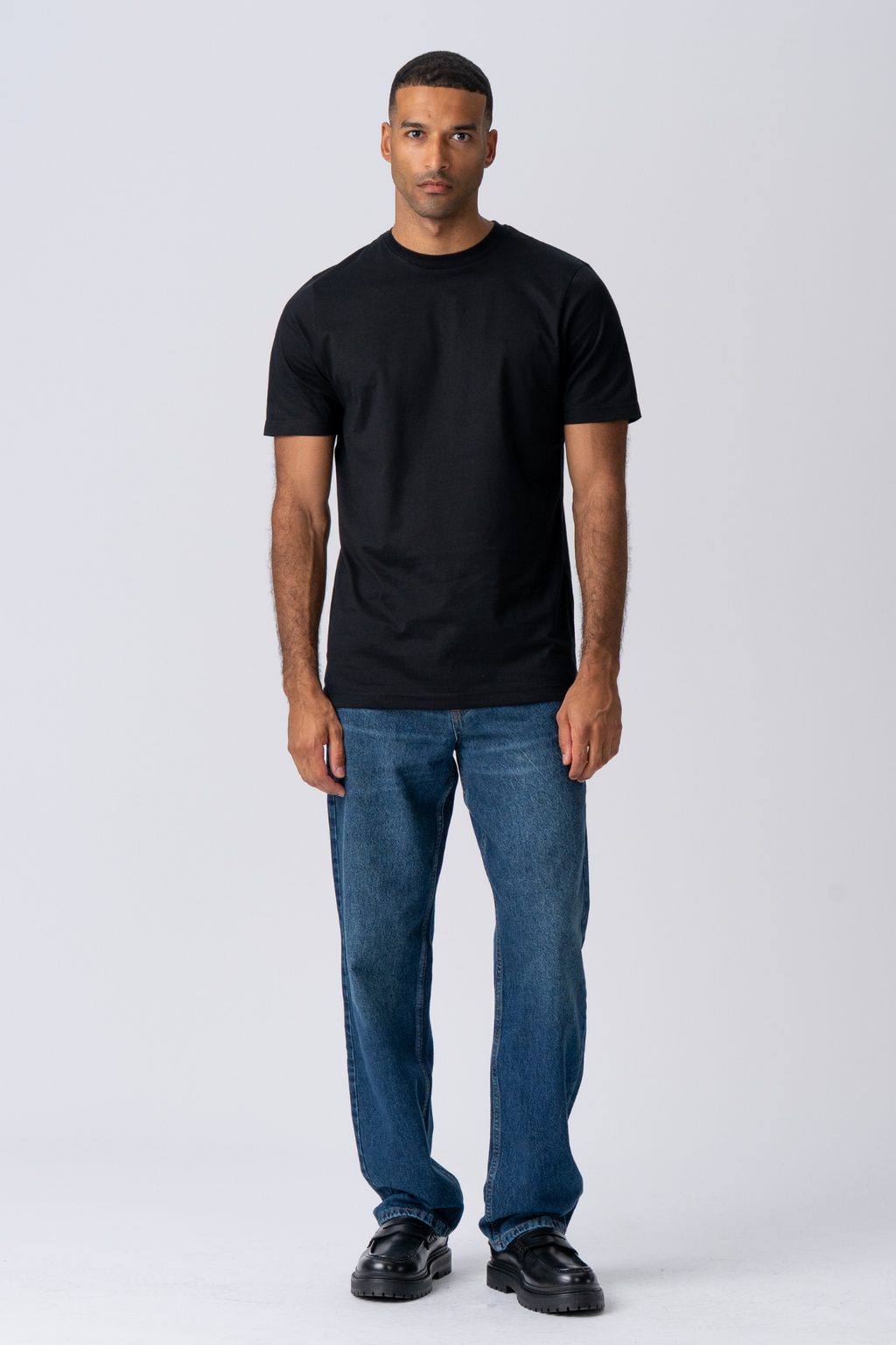 Basic Tee - Svart