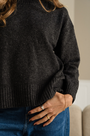 Emma Stickad - Mörkgrå