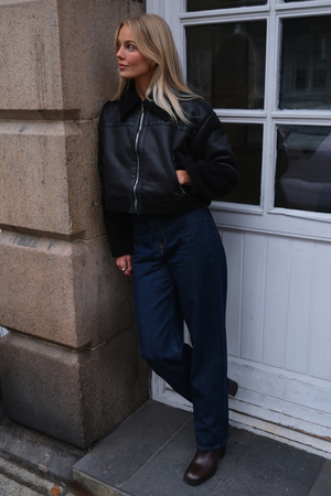 Daisy Shearlingjacka - Svart/Svart