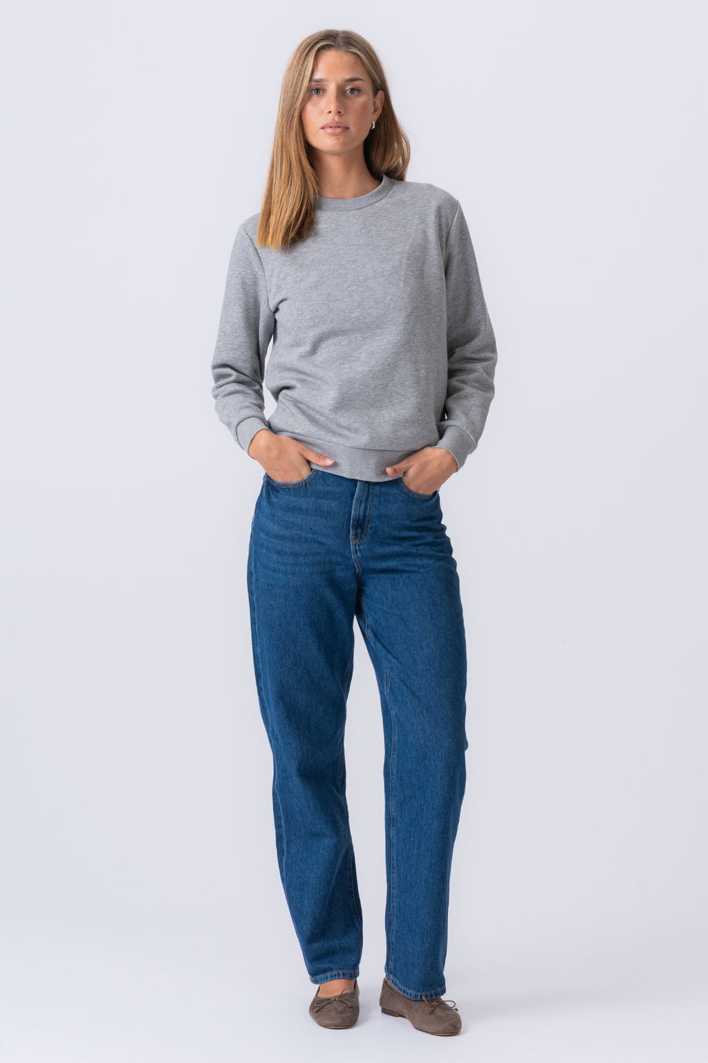 Essentiell Crewneck - Gråmelerad