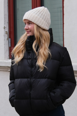 Ribbade Beanie - Ljusbeige