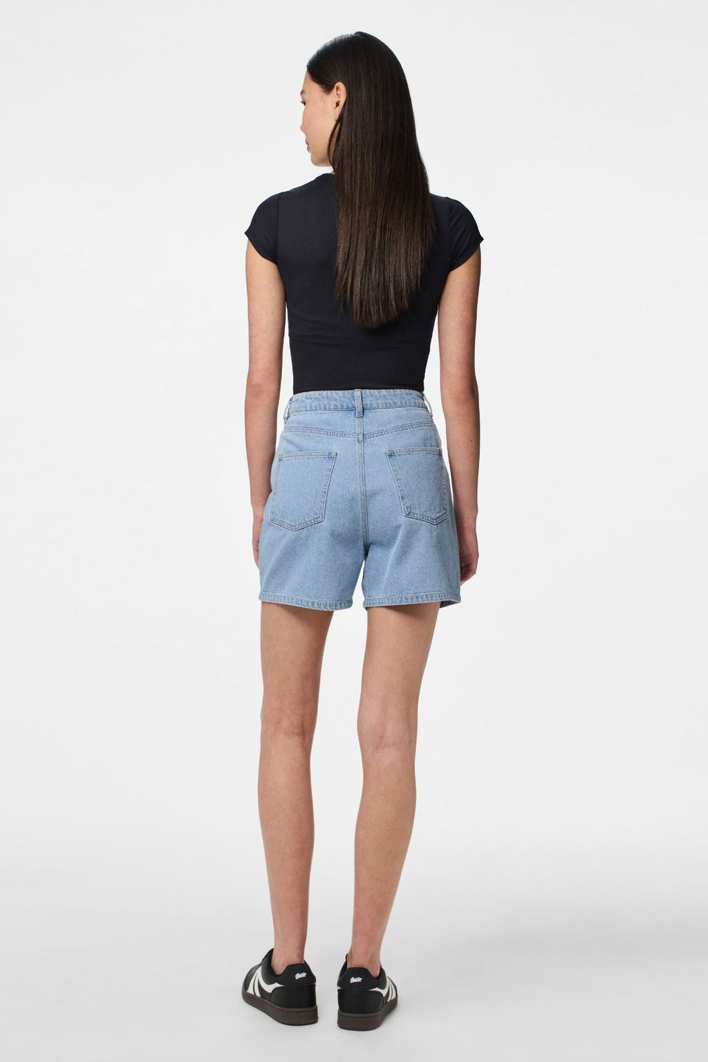 Abbi Shorts - Light Blue Denim