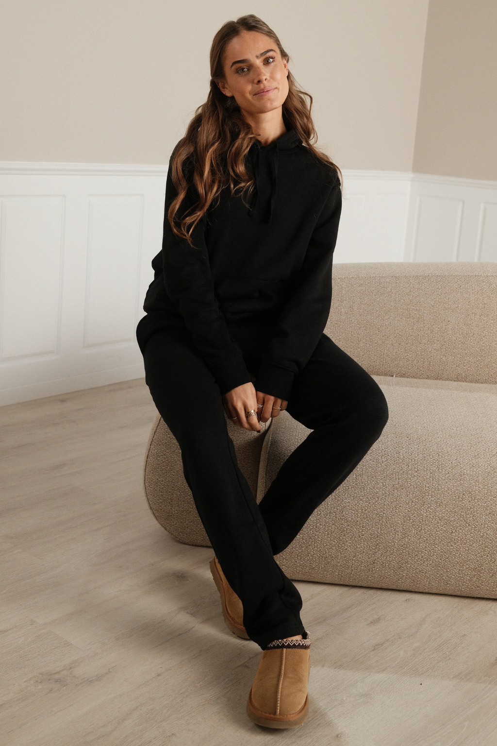 Essential Hoodie Sweatset för Kvinna - Svart