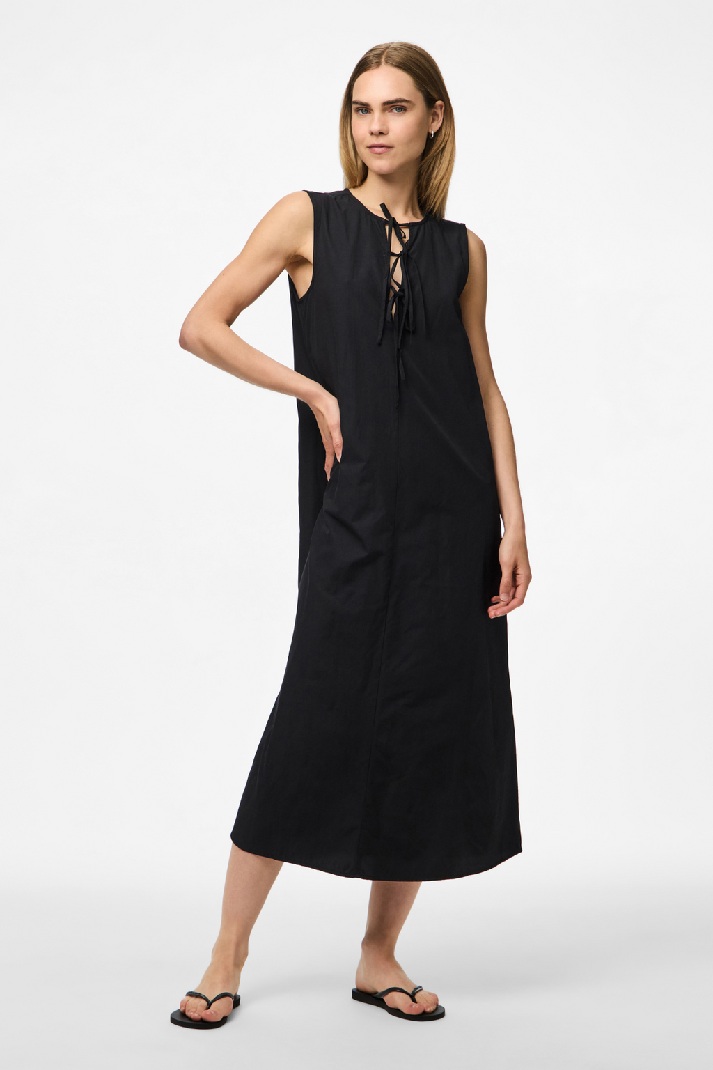Jenna Tie Dress - Svart
