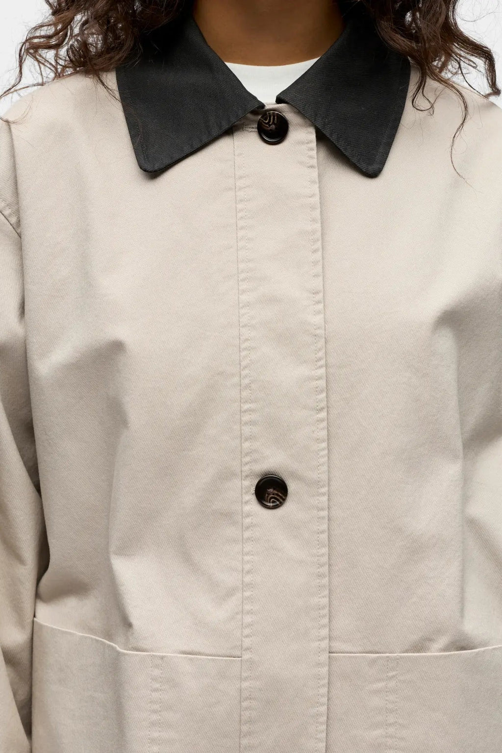 Alora Lång Trenchcoat - Birch Magnet