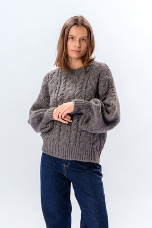 Emma Cable Knit - Mörkgrå