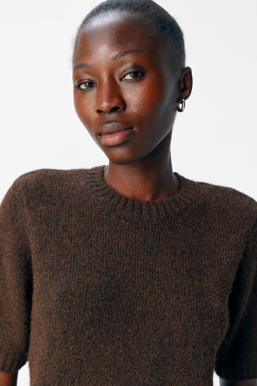 Aggia S/S Stickad Pullover - Sälbrun