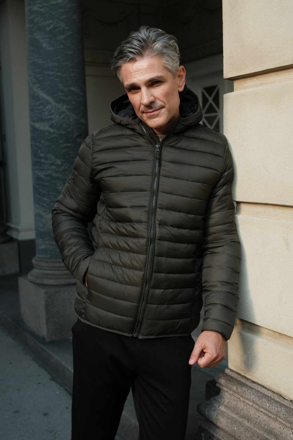 Hooded Light Puffer Jacka - Oliv