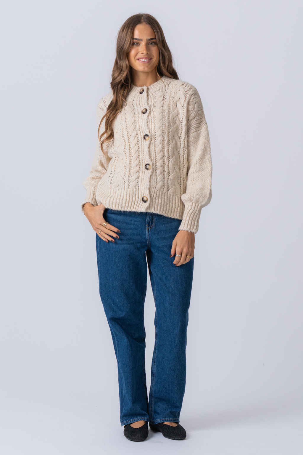 Botton Knit - Off White