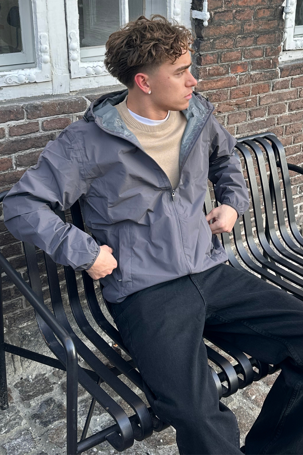 Vindjacka - Mörkgrå