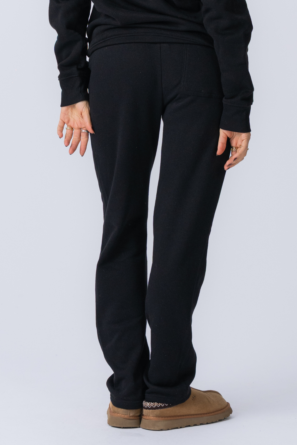 Essentiella Sweatpants - Svarta