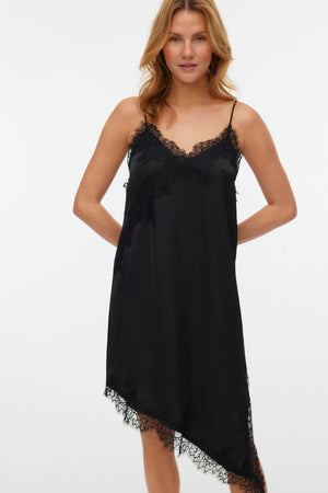 Novi Lace Singlet Klänning - Svart