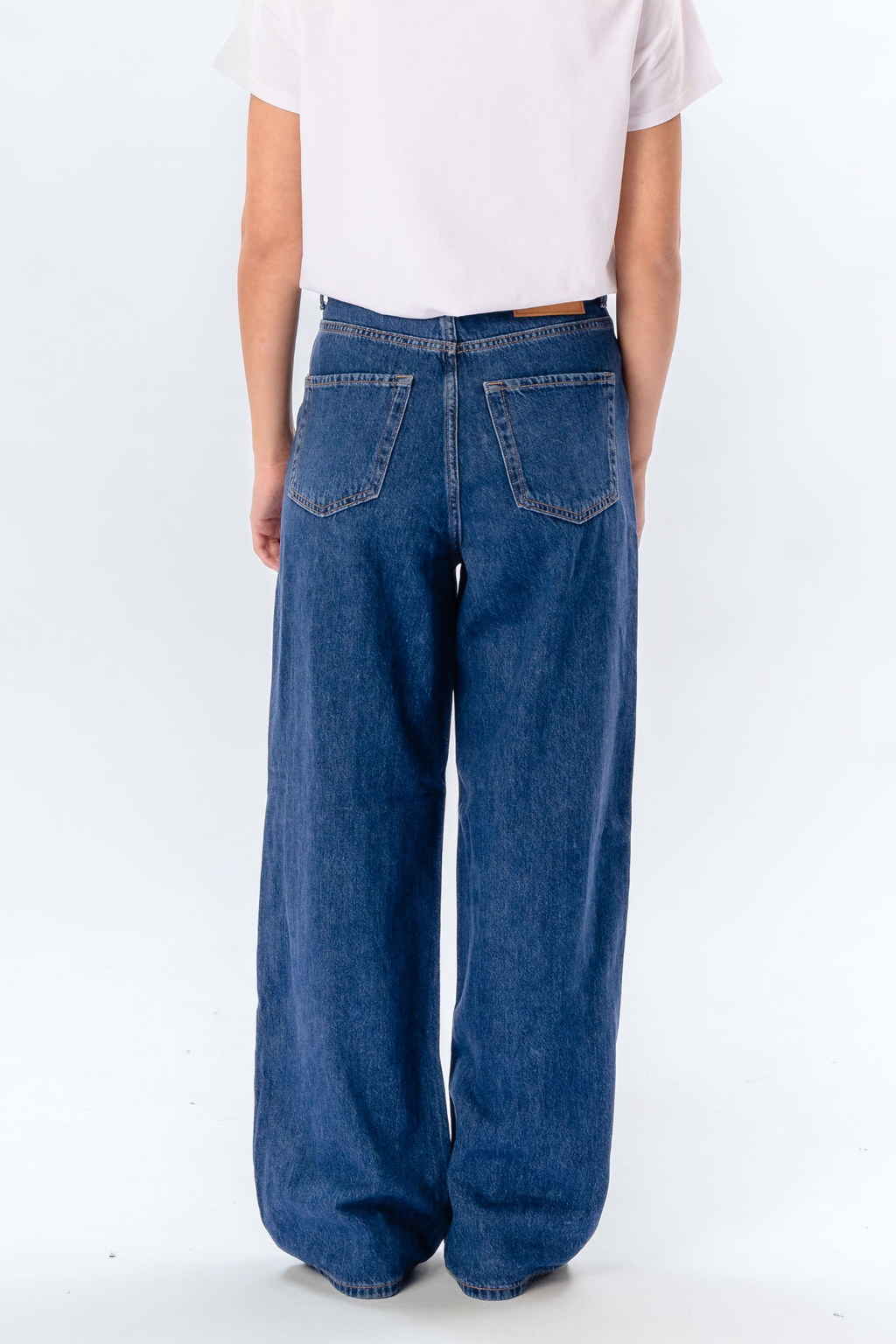 Performance Wide Jeans - Medium Blue Denim