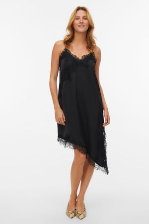 Novi Lace Singlet Klänning - Svart