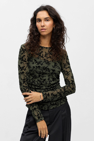 Adeline Topp - Kambaba Black