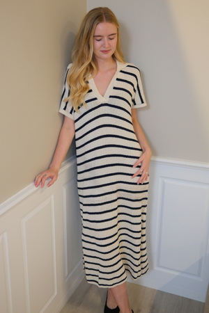 Victoria Klänning - Vit-Navy