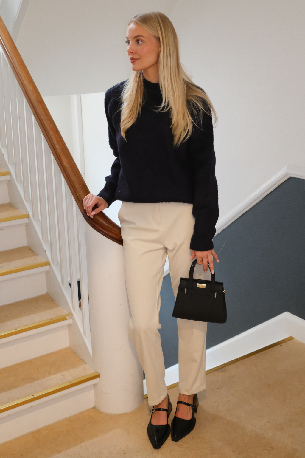 Hazel Stickad Tröja - Navy