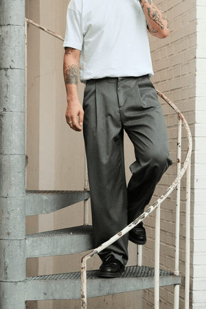 Pleated Wide Suit Pants - Ljusgrå