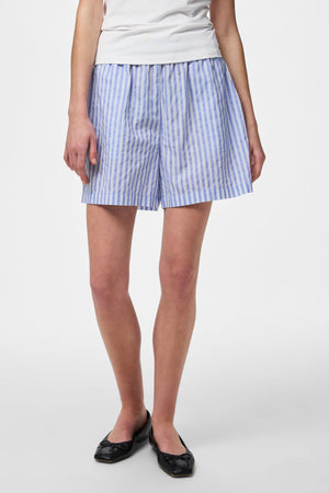 Olly Shorts med hög midja - Hydrangea Stripes-Bright White