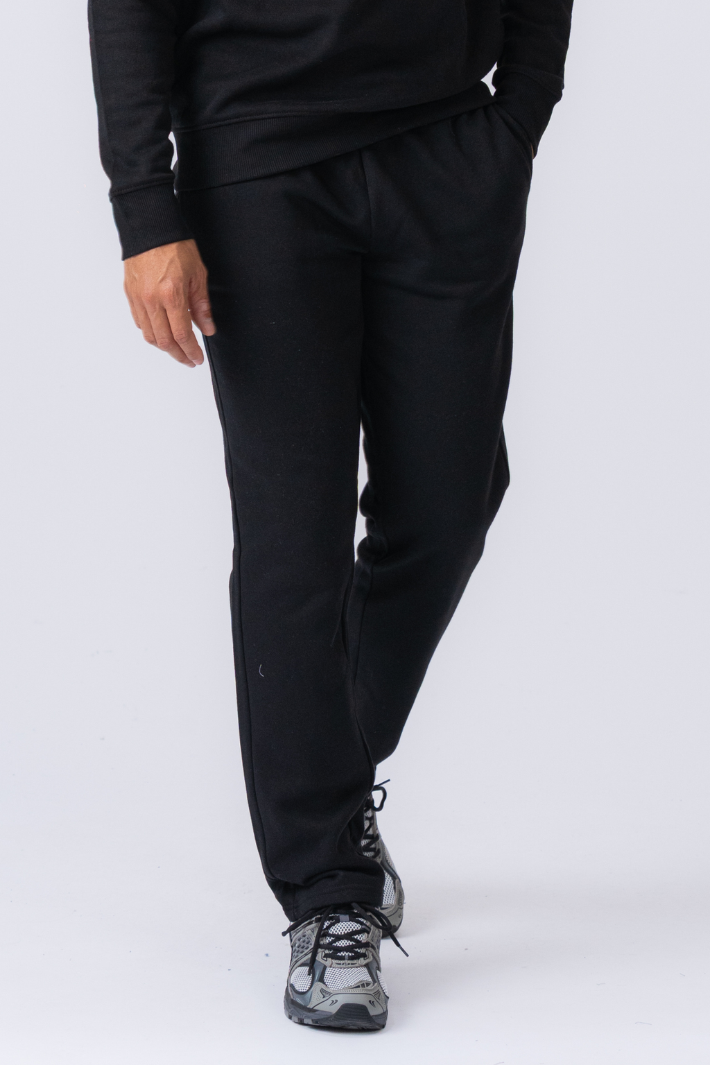 Essential Sweatpants - Svart