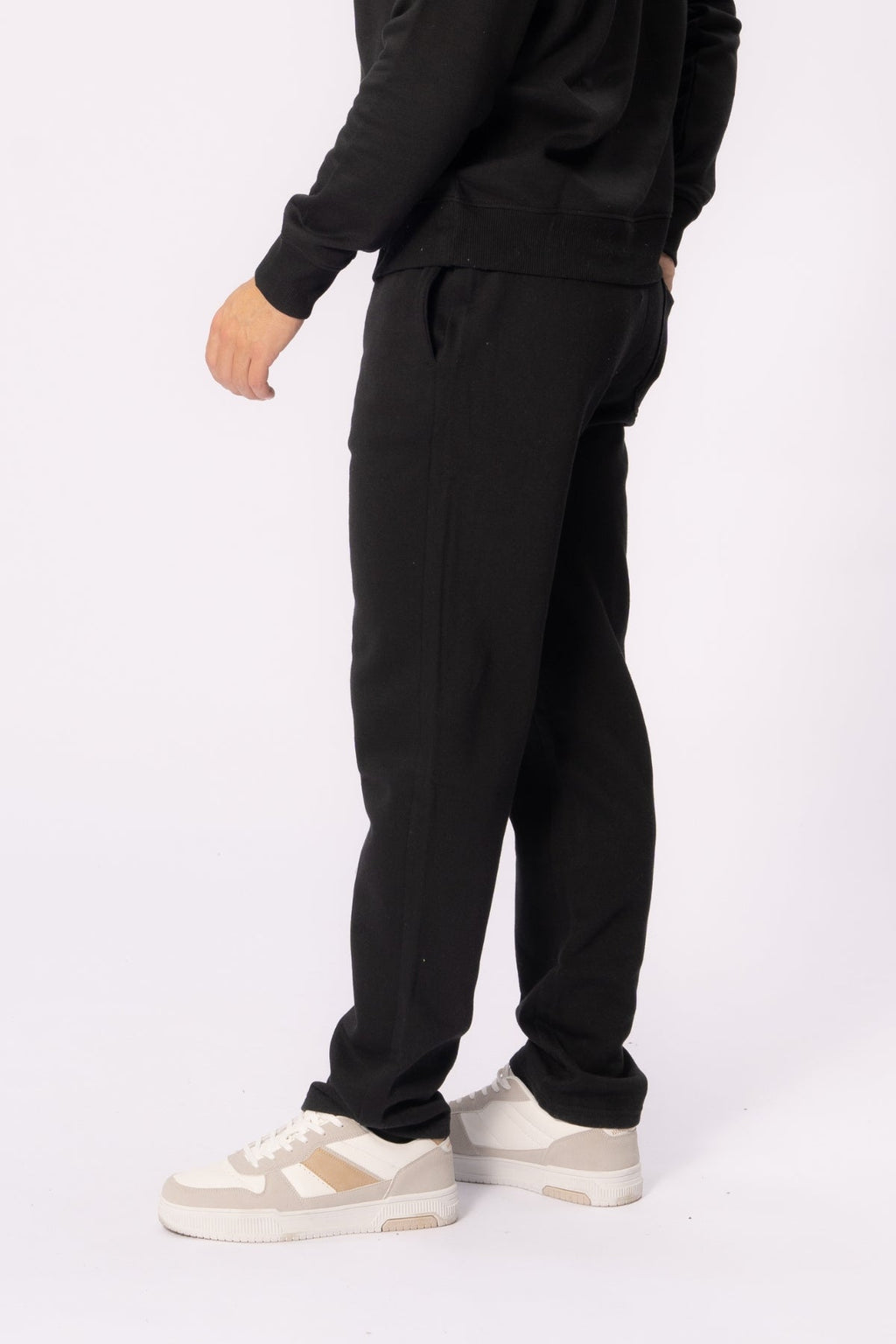 Essential Sweatpants - Svart