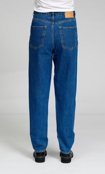 Performance Mom Jeans - Medium Blue Denim