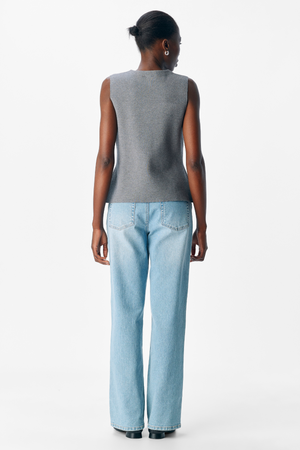 Reynard Stickad Väst - Medium Grey Melange
