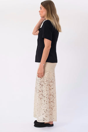 Amara Lace Maxi Skirt - Ljusbeige