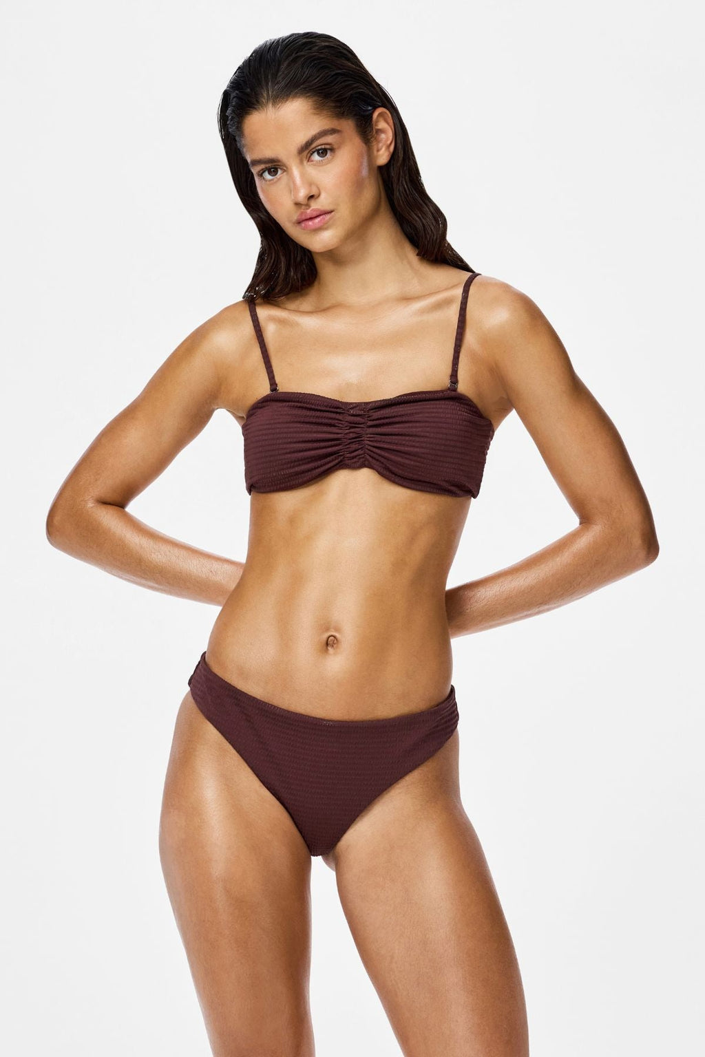 TEESHOPPEN Kaya Seersucker Bikinitopp - Deep Mahogany