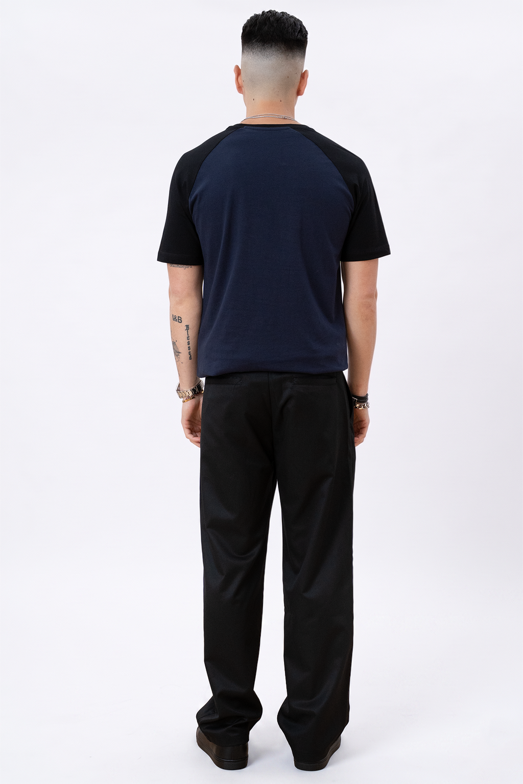 Basic Raglan Tee - Svart-Marinblå