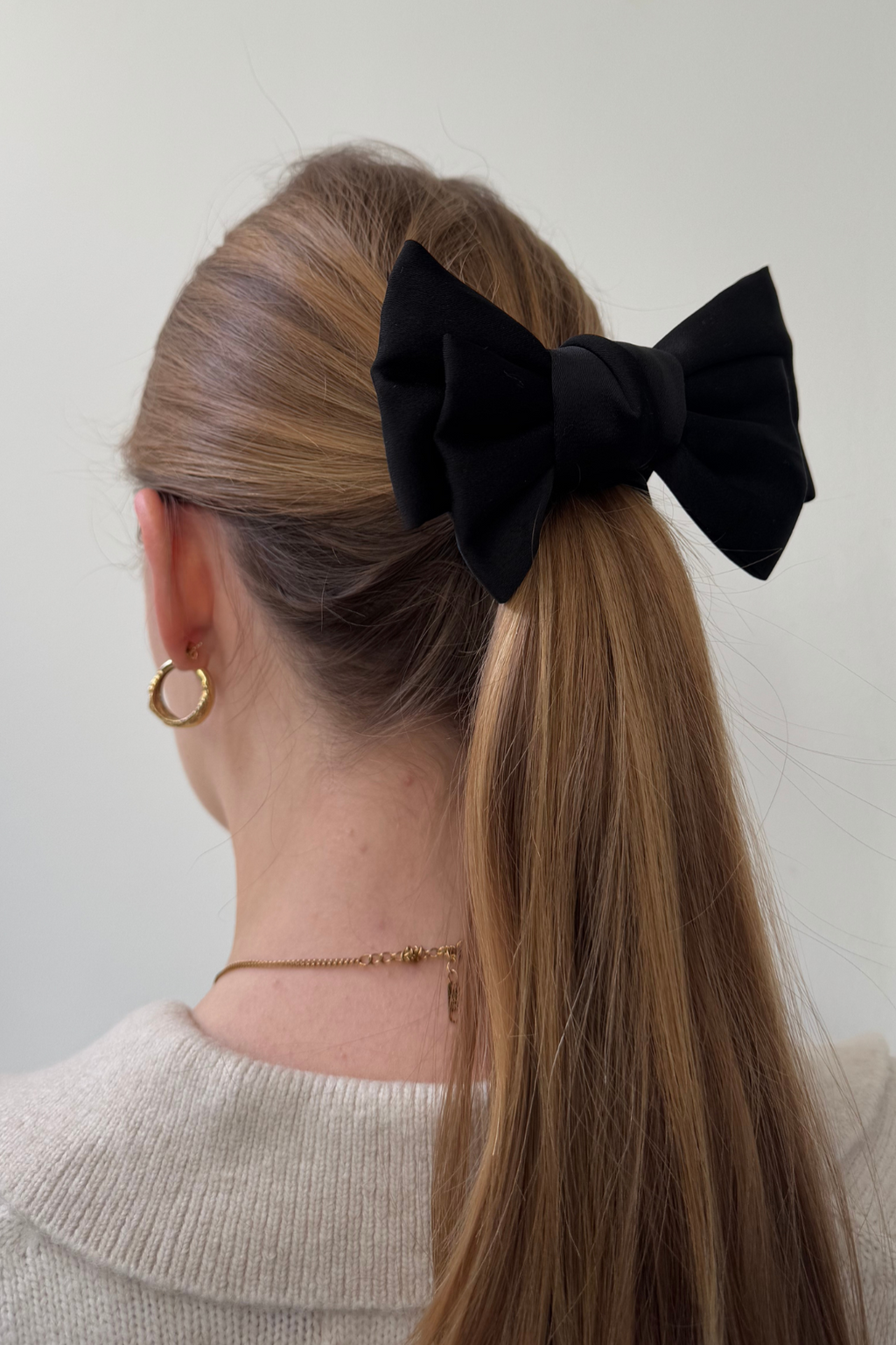 Dubbelrosett Scrunchie - Svart