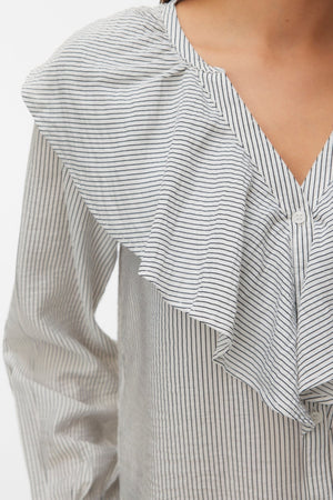 Kaja V-Neck Frill Shirt - Snow White Amanda Black