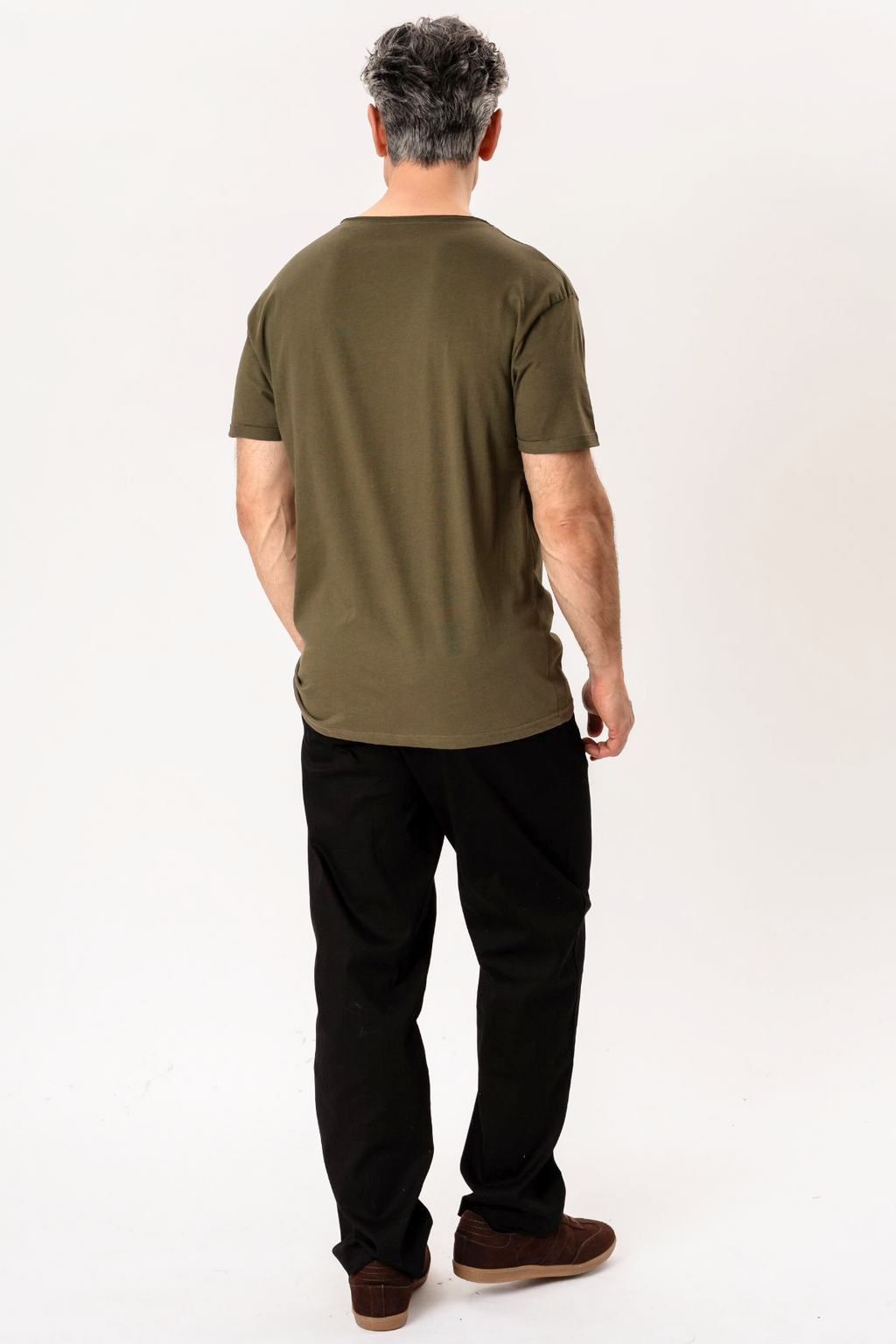 Djup Neck T-shirt - Olivgrön