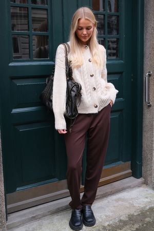 Botton Knit - Off White